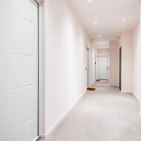 35 Medecin Apt3 - Hyper Centre - Mezzanine Modern *