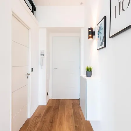 35 Medecin Apt3 - Hyper Centre - Mezzanine Modern Lägenhet